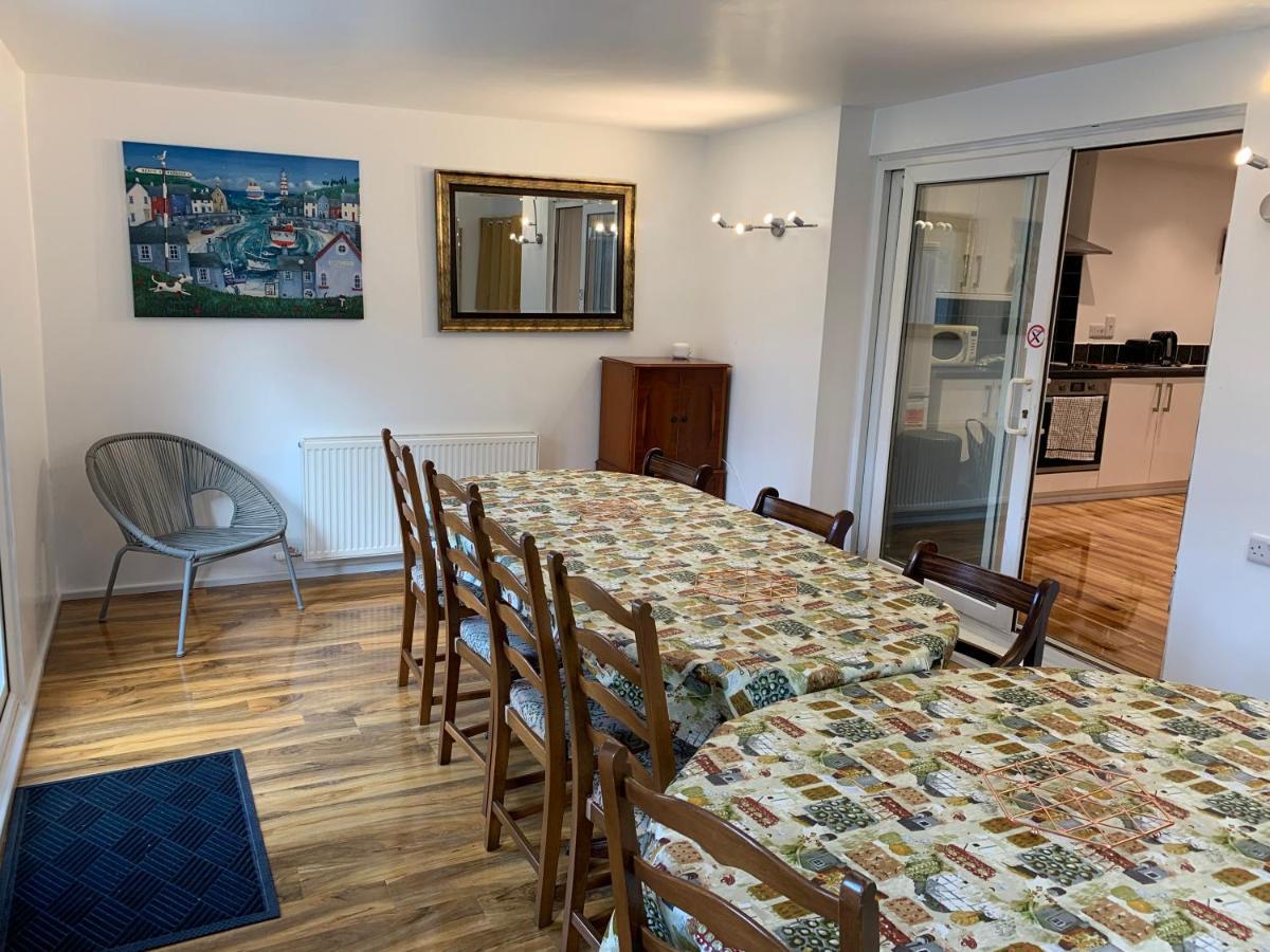 Fantastic Villa Bournemouth - Spa, Parking, Garden المظهر الخارجي الصورة