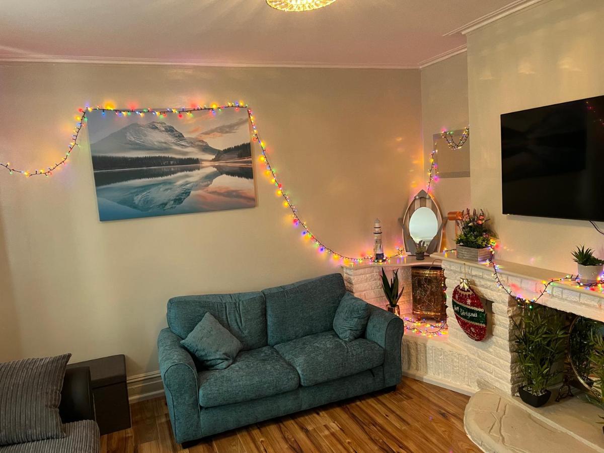 Fantastic Villa Bournemouth - Spa, Parking, Garden المظهر الخارجي الصورة