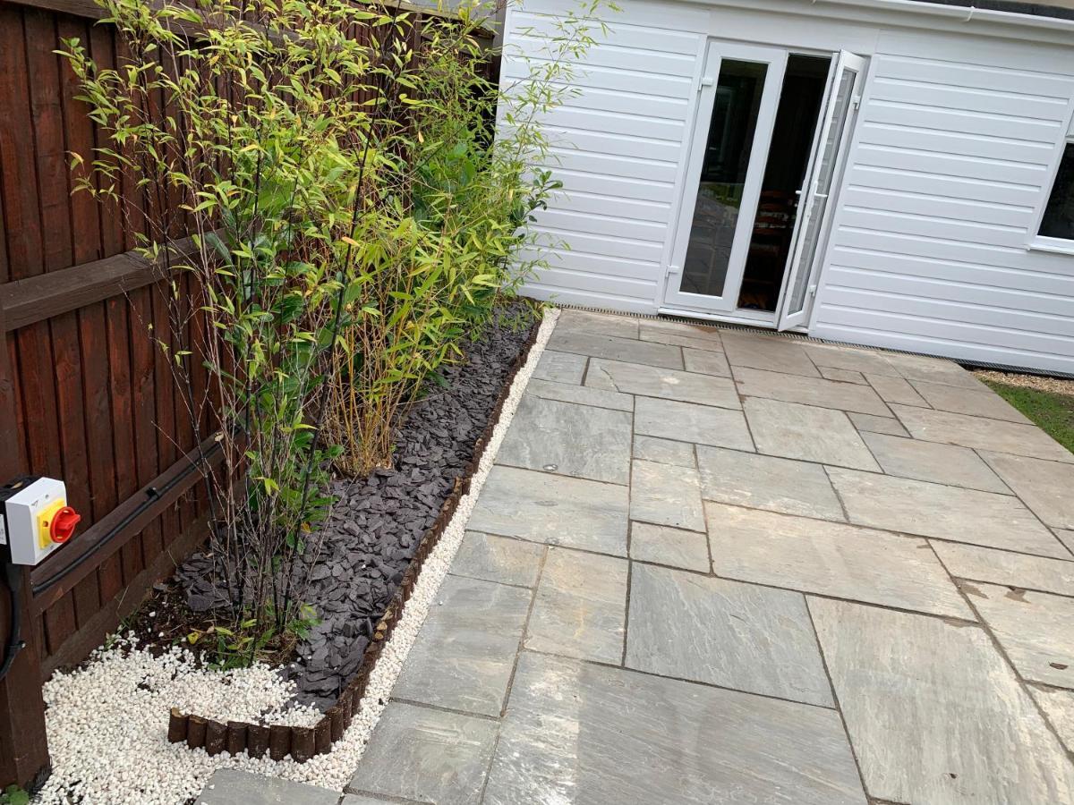 Fantastic Villa Bournemouth - Spa, Parking, Garden المظهر الخارجي الصورة