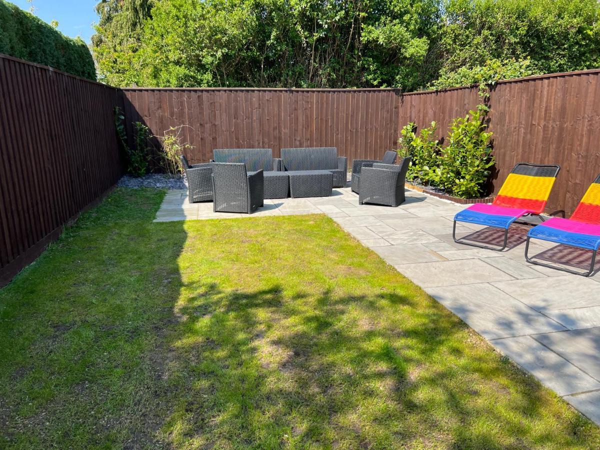 Fantastic Villa Bournemouth - Spa, Parking, Garden المظهر الخارجي الصورة