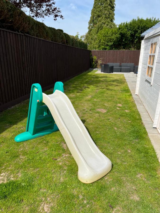 Fantastic Villa Bournemouth - Spa, Parking, Garden المظهر الخارجي الصورة